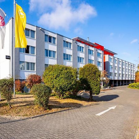 Michel Hotel Frankfurt Airport Ruesselsheim Ngoại thất bức ảnh