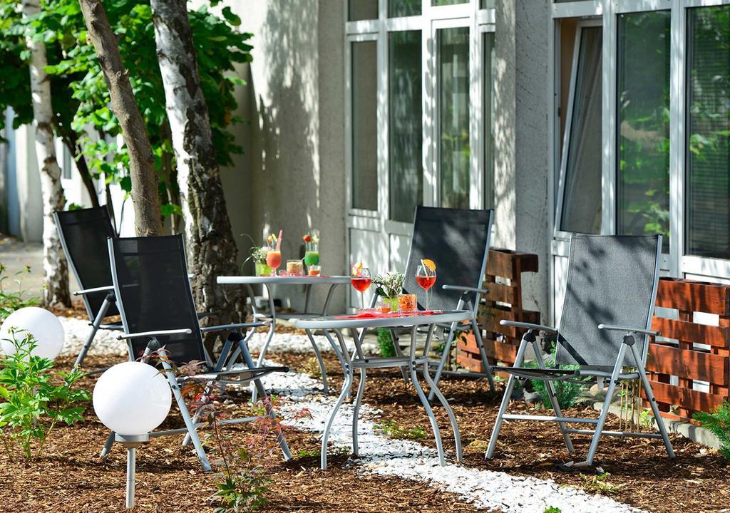 Michel Hotel Frankfurt Airport Ruesselsheim Ngoại thất bức ảnh