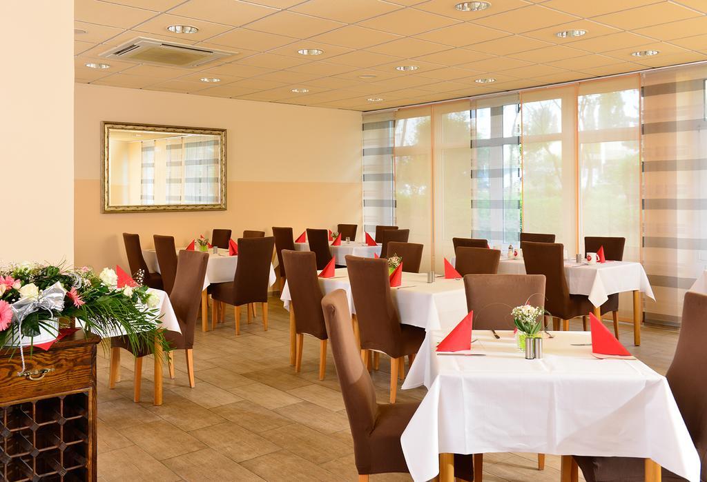 Michel Hotel Frankfurt Airport Ruesselsheim Ngoại thất bức ảnh