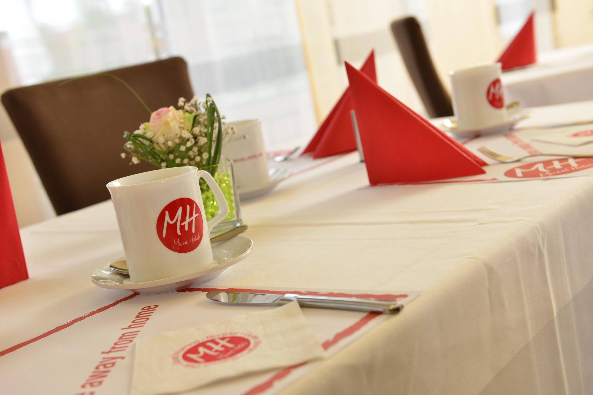Michel Hotel Frankfurt Airport Ruesselsheim Ngoại thất bức ảnh